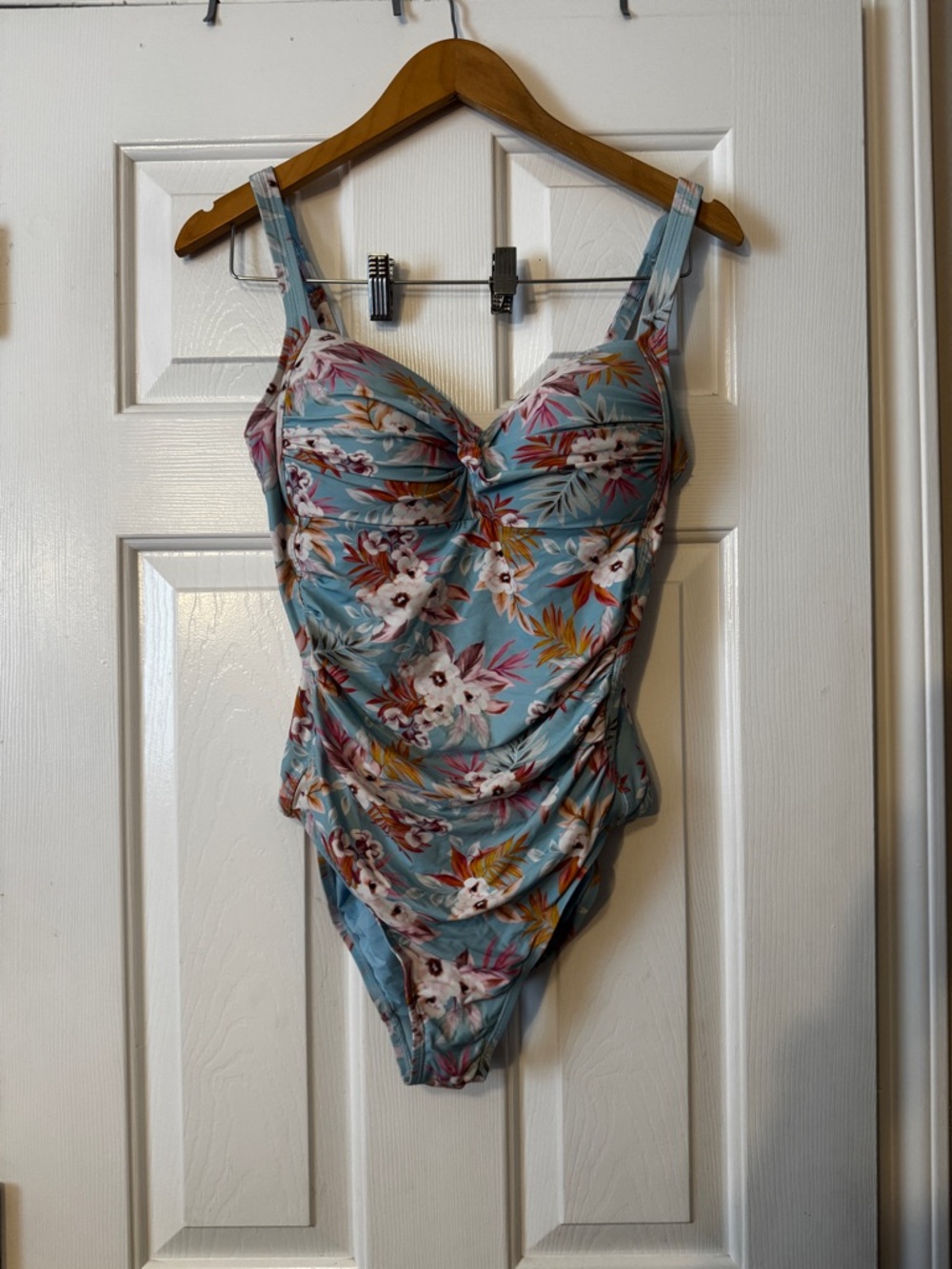 Niptuck Swim Blue Floral One Piece Swimsuit Ruched Control Size US 10